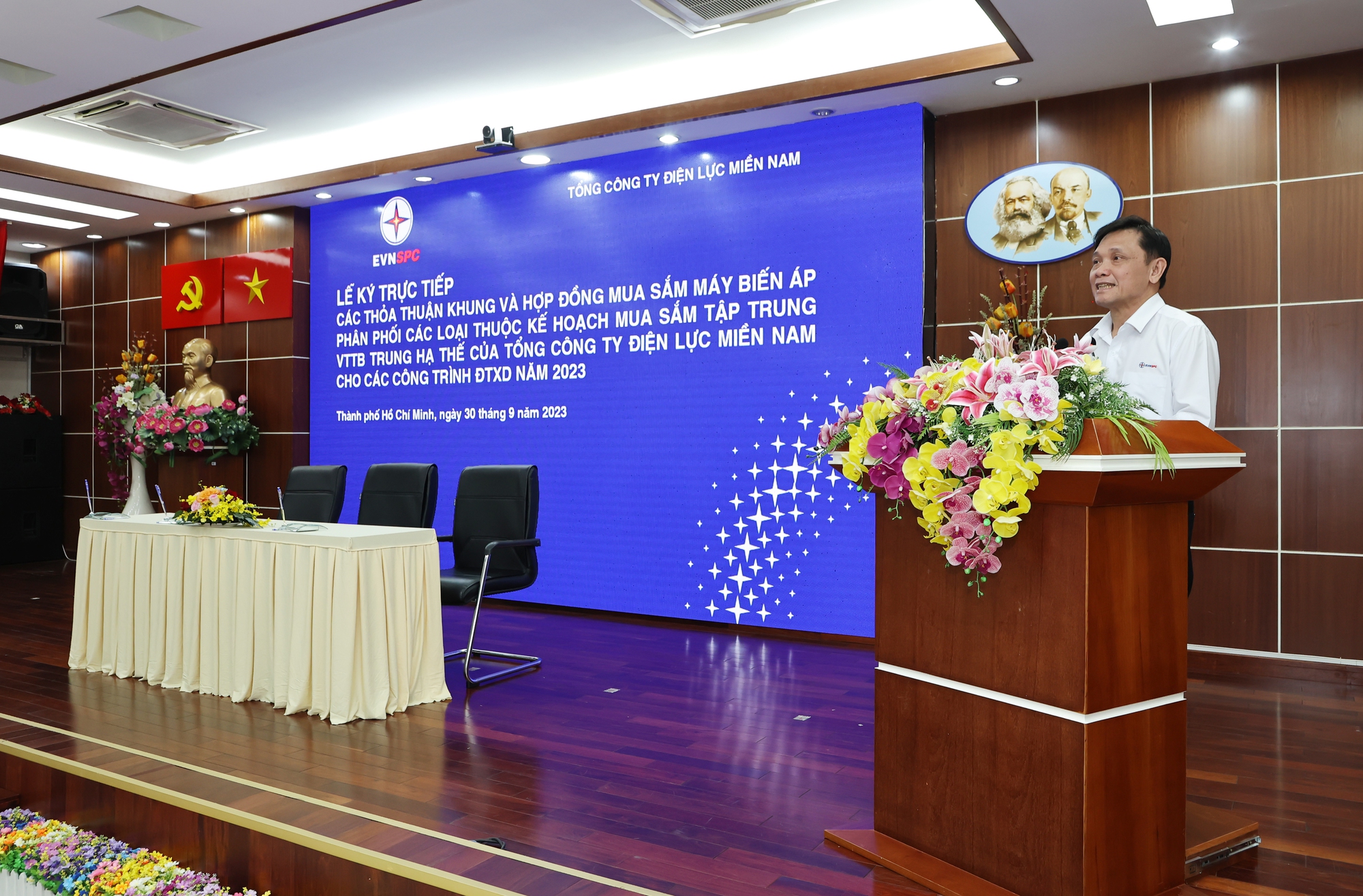 EVNSPC ho&agrave;n tất thủ tục cho c&ocirc;ng tr&igrave;nh đầu tư x&acirc;y dựng năm 2023 - Ảnh 1.