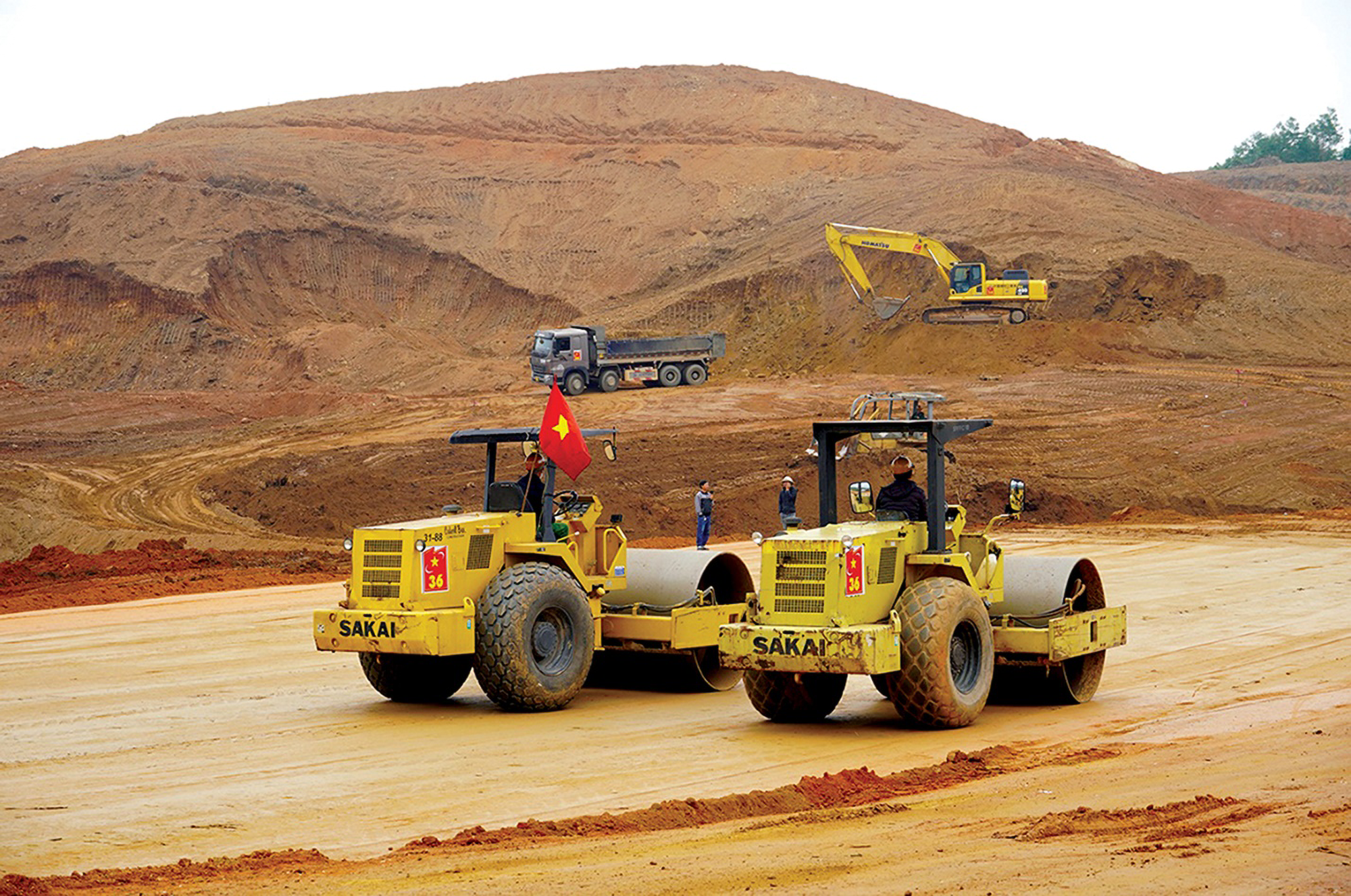 Dấu chân người lính trên những công trình trọng điểm - Ảnh 2. photo-1696926833200