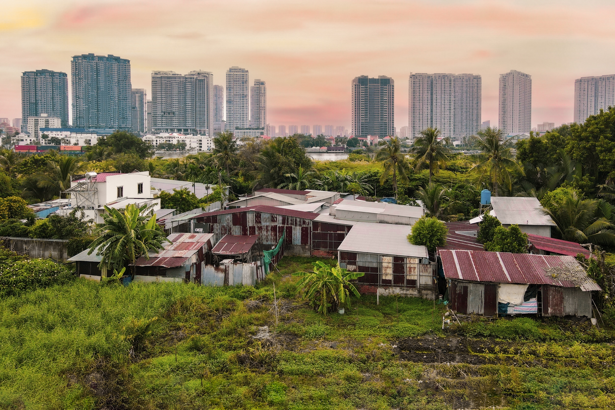 Cận cảnh b&aacute;n đảo ở TP.HCM c&oacute; duy nhất một tuyến đường kết nối - Ảnh 14.