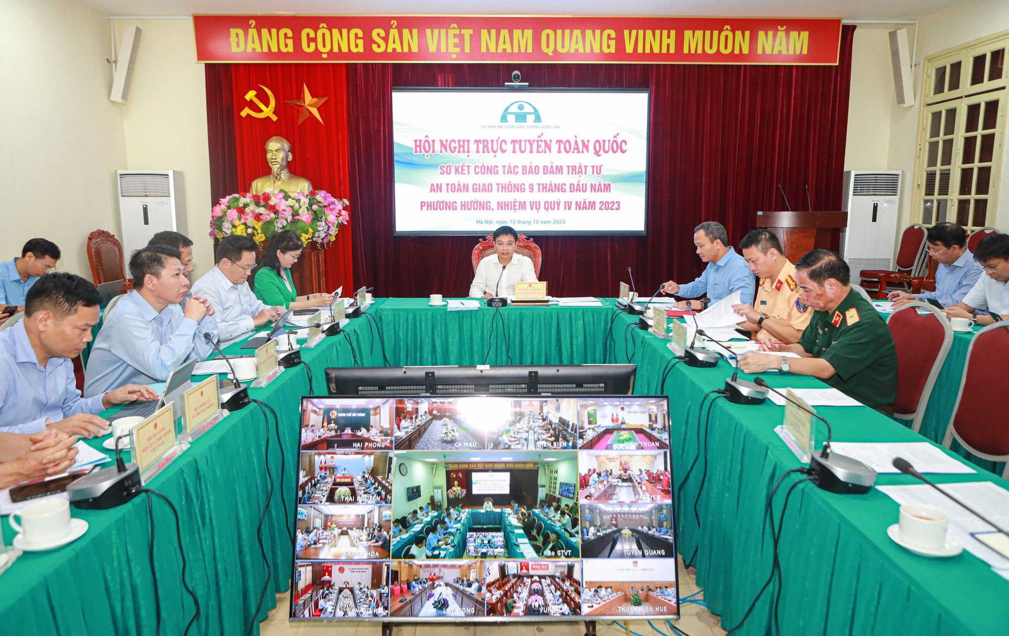 Bộ trưởng Nguyễn Văn Thắng: Ki&ecirc;n tr&igrave;, quyết t&acirc;m hơn nữa trong đảm bảo trật tự an to&agrave;n giao - Ảnh 1.