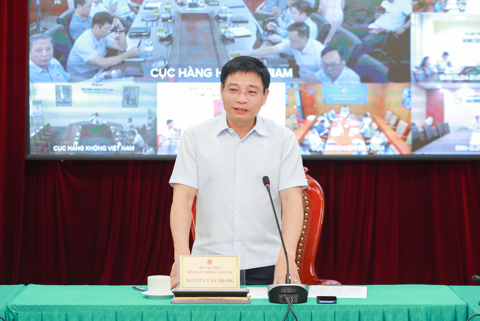 Bộ trưởng GTVT: Xử nghi&ecirc;m trường hợp g&acirc;y nhũng nhiễu, ảnh hưởng tiến độ giải ng&acirc;n - Ảnh 1.