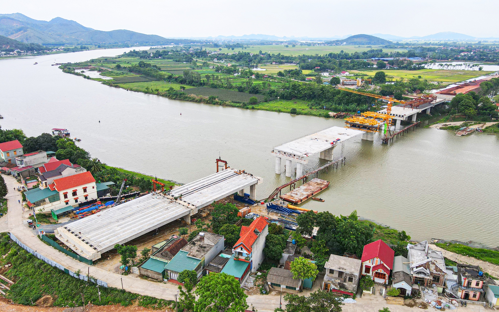 C&aacute;ch n&agrave;o 'h&acirc;m n&oacute;ng' lại thị trường đầu tư PPP giao th&ocirc;ng?