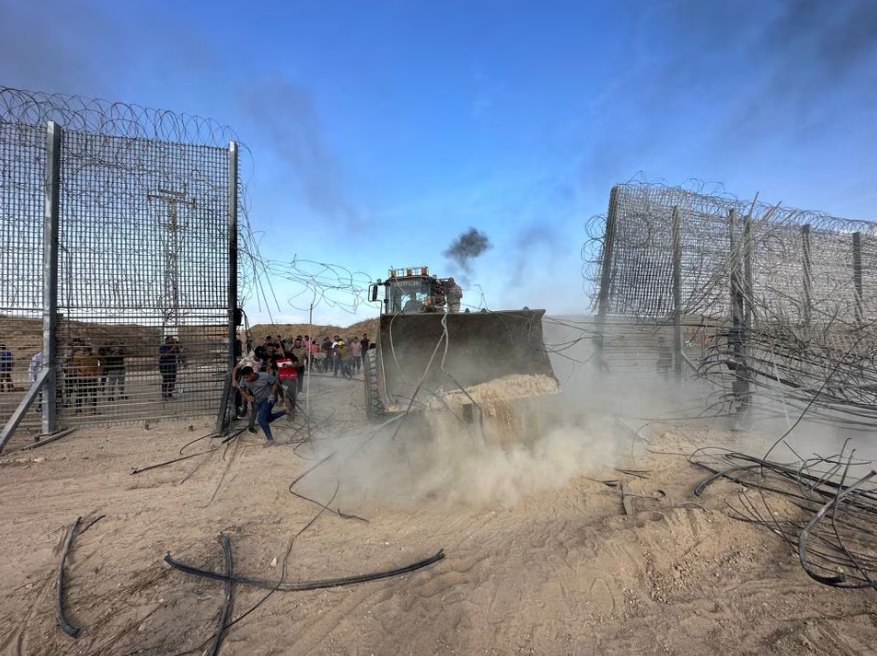 T&igrave;nh b&aacute;o Mỹ: Iran bất ngờ trước cuộc tấn c&ocirc;ng của Hamas nhằm v&agrave;o Israel - Ảnh 1.