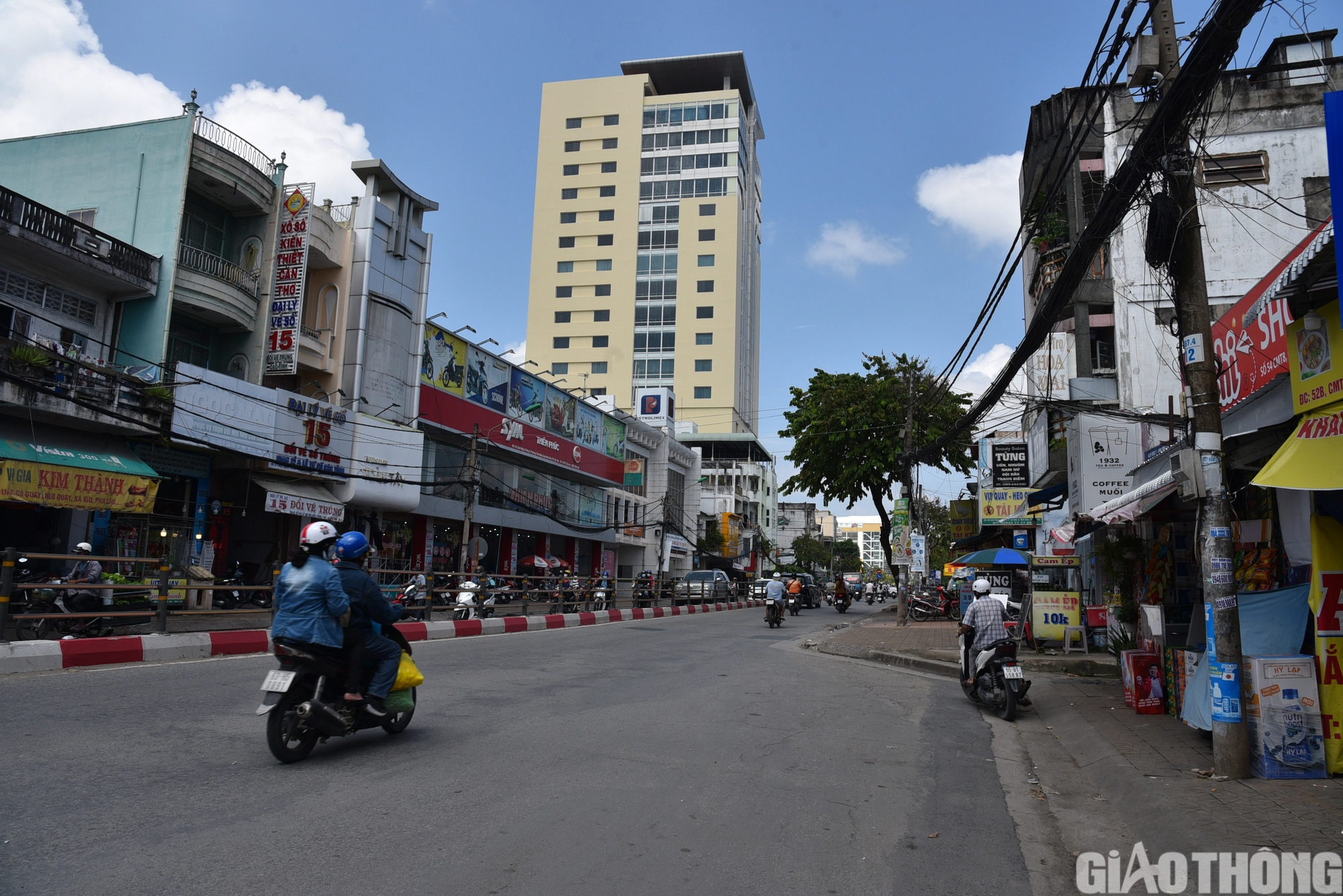 Cận cảnh 7km quốc lộ 91 ở Cần Thơ đang chờ mở rộng - Ảnh 4.