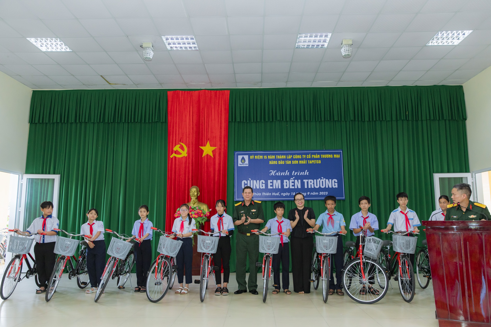 Hoạt động thiện nguyện &ndash; N&eacute;t đẹp trong văn h&oacute;a doanh nghiệp của TAPETCO - Ảnh 1.