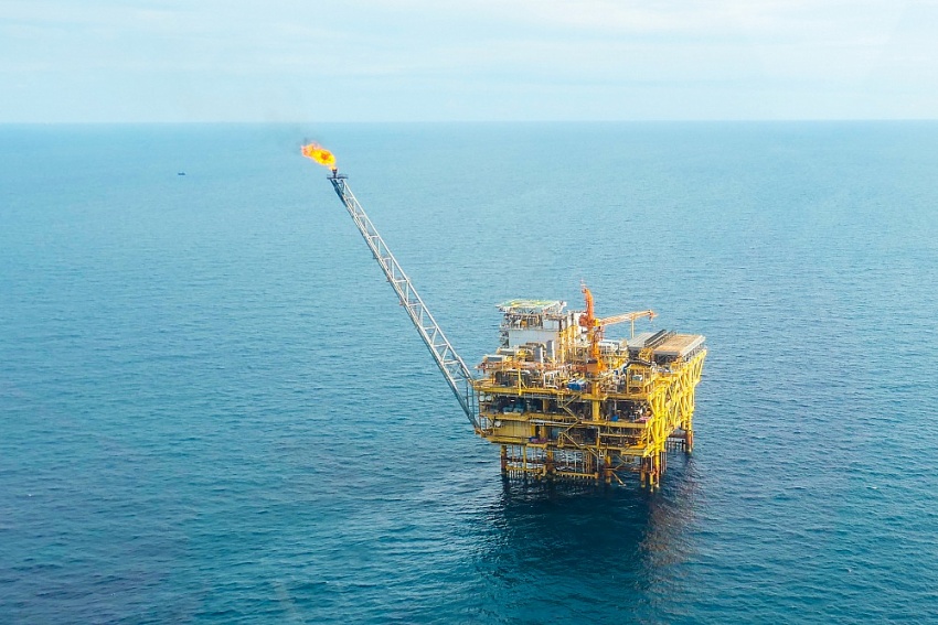 Ngành dầu khí làm gì để giảm phát thải carbon? - Ảnh 2. Ngành dầu khí làm gì để giảm phát thải carbon? - Ảnh 2.