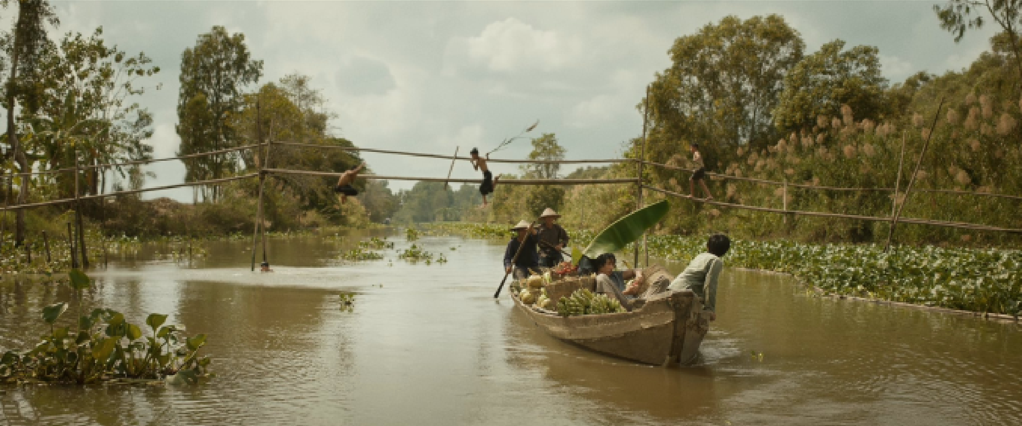 Phim "Đất rừng Phương Nam" nhiều sạn, l&agrave;m sai lệch h&igrave;nh ảnh &ocirc;ng Ba Phi - Ảnh 6.