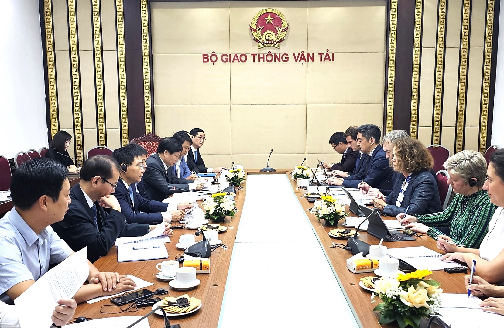 WB sẽ cho Việt Nam vay 5-7 tỉ USD đầu tư hạ tầng giao th&ocirc;ng - Ảnh 1.
