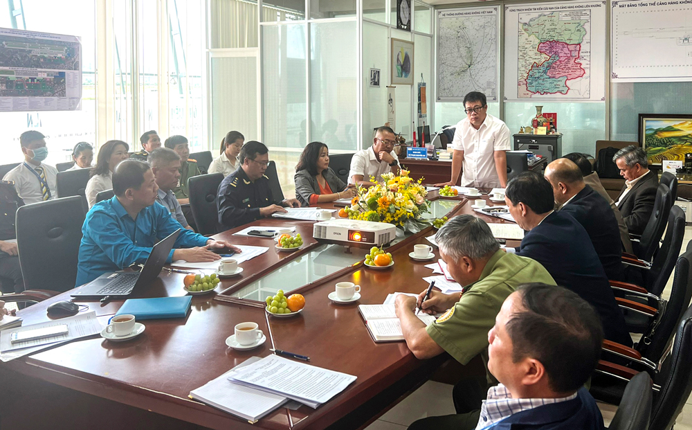Lập Tổ c&ocirc;ng t&aacute;c hỗ trợ s&acirc;n bay Li&ecirc;n Khương l&ecirc;n s&acirc;n bay quốc tế - Ảnh 2.