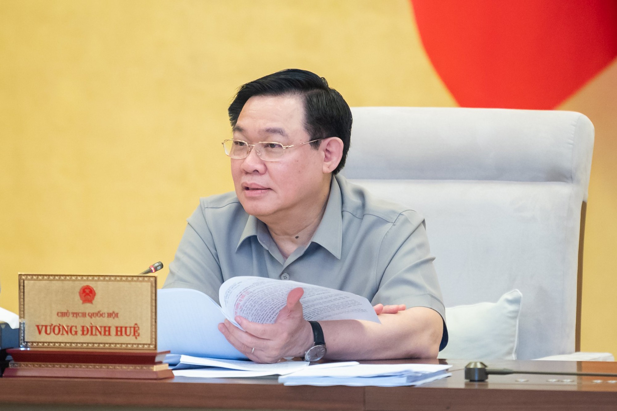 Quốc hội họp 2 đợt tại kỳ họp thứ 6, tiến h&agrave;nh lấy phiếu t&iacute;n nhiệm - Ảnh 2.