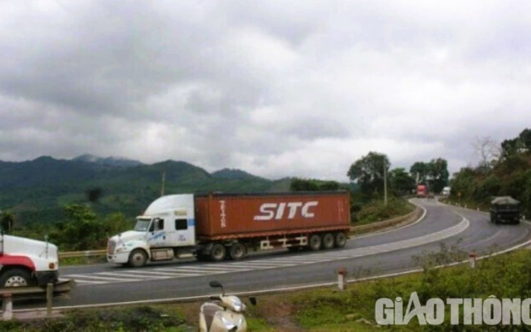 Dự &aacute;n PPP cao tốc Cam Lộ - Lao Bảo đang gặp kh&oacute; khăn g&igrave;?