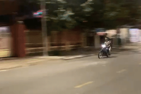 Bắt tạm giam qu&aacute;i xế chở bạn g&aacute;i 'tr&ecirc;u ngươi' chốt CSGT - Ảnh 1.