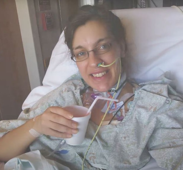 C&ocirc; g&aacute;i phải cắt cụt ch&acirc;n sau khi mắc c&uacute;m, hối hận v&igrave; mắc một sai lầm cực phổ biến - Ảnh 1.