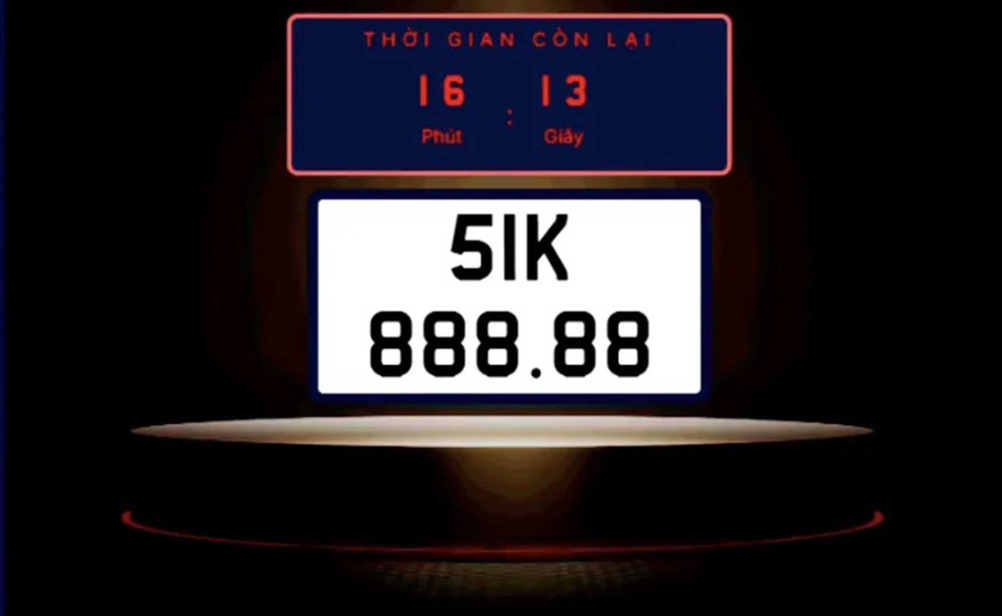 Phạt tiền người bỏ cọc đấu gi&aacute; biển số - Ảnh 1.