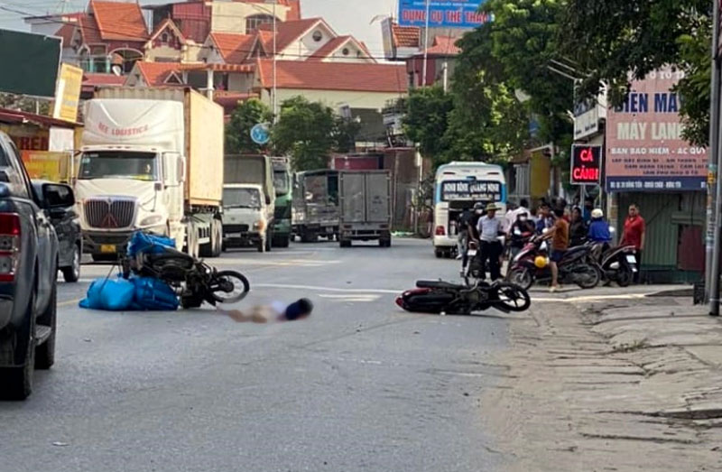 Tin tức tai nạn giao th&ocirc;ng mới nhất ng&agrave;y h&ocirc;m nay 3/10/2023 - Ảnh 1.