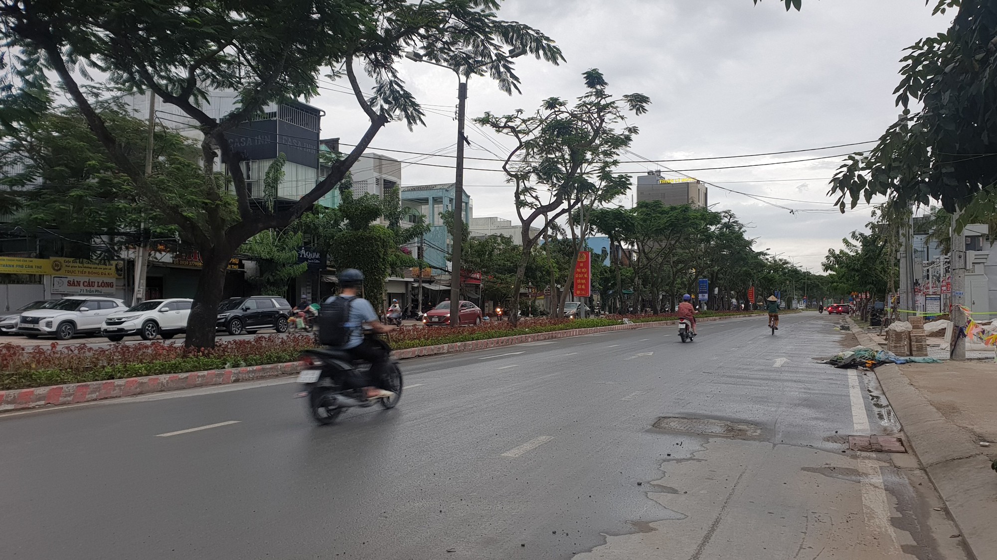 Những đường n&agrave;o ở trung t&acirc;m Cần Thơ tho&aacute;t cảnh ngập nặng khi triều cường đạt đỉnh? - Ảnh 1.