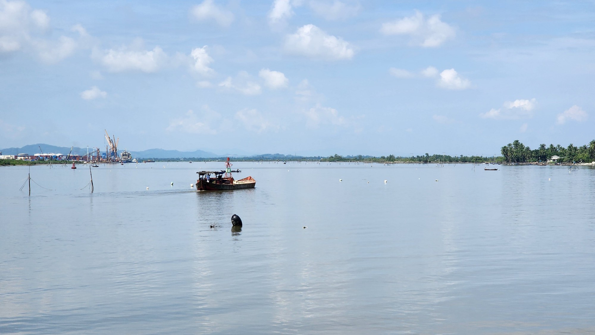 Chuyến t&agrave;u cuối   - Ảnh 3.