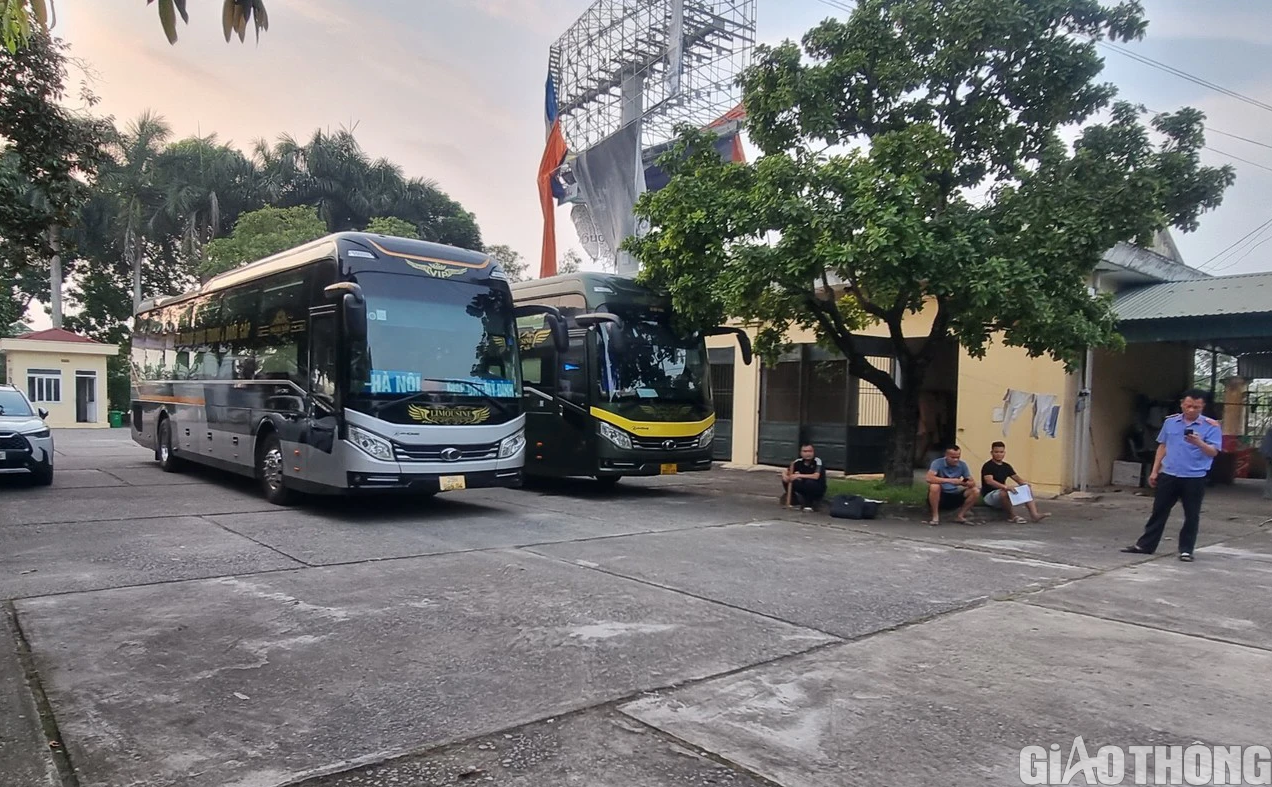 Cơ quan CSĐT v&agrave;o cuộc vụ hai nh&agrave; xe ch&egrave;n &eacute;p, g&acirc;y rối tr&ecirc;n QL1A - Ảnh 2.