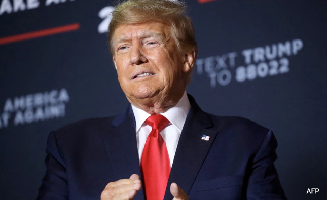 &Ocirc;ng Trump kh&ocirc;ng được miễn truy tố trong vụ x&eacute;t xử tội lật ngược kết quả bầu cử? - Ảnh 1.