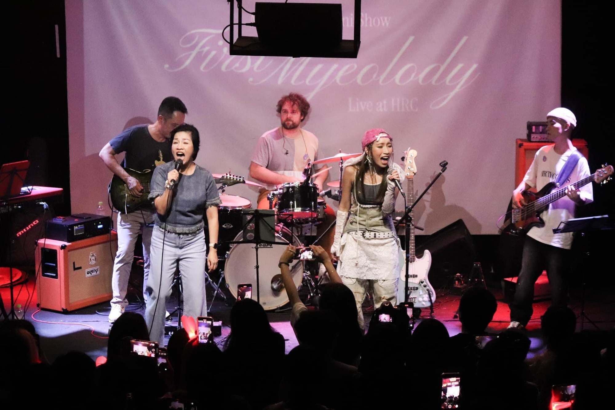 Ca sĩ Mỹ Anh: "M&igrave;nh l&agrave; một người rất kh&oacute; t&iacute;nh v&agrave; lu&ocirc;n muốn mọi thứ thật ho&agrave;n hảo" - Ảnh 2.