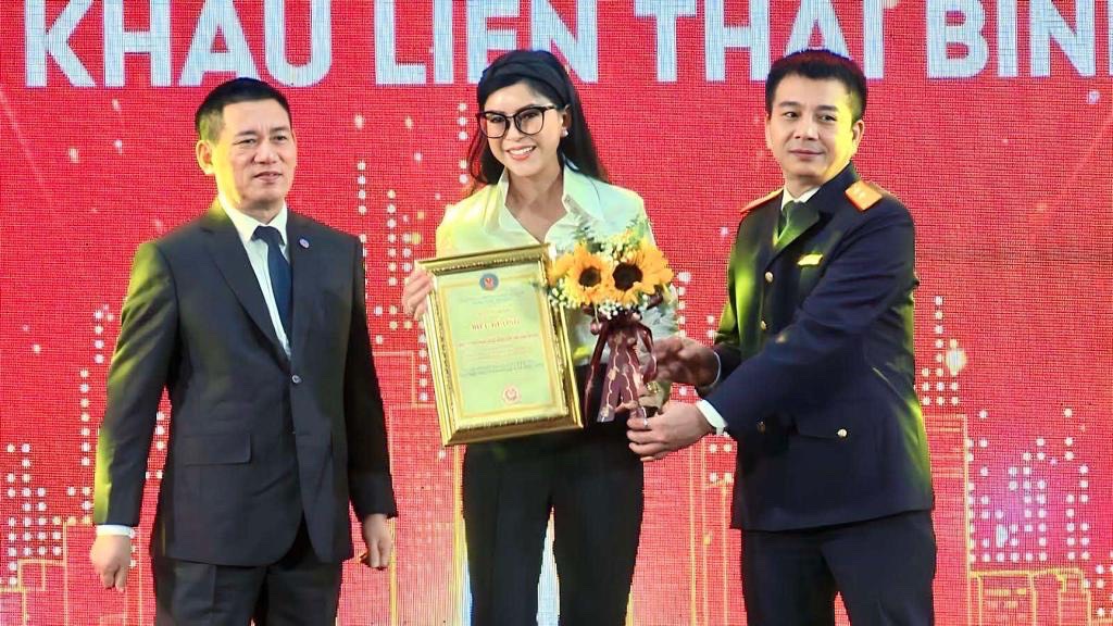 Tập đo&agrave;n IPPG được vinh danh nộp thuế ti&ecirc;u biểu - Ảnh 1.