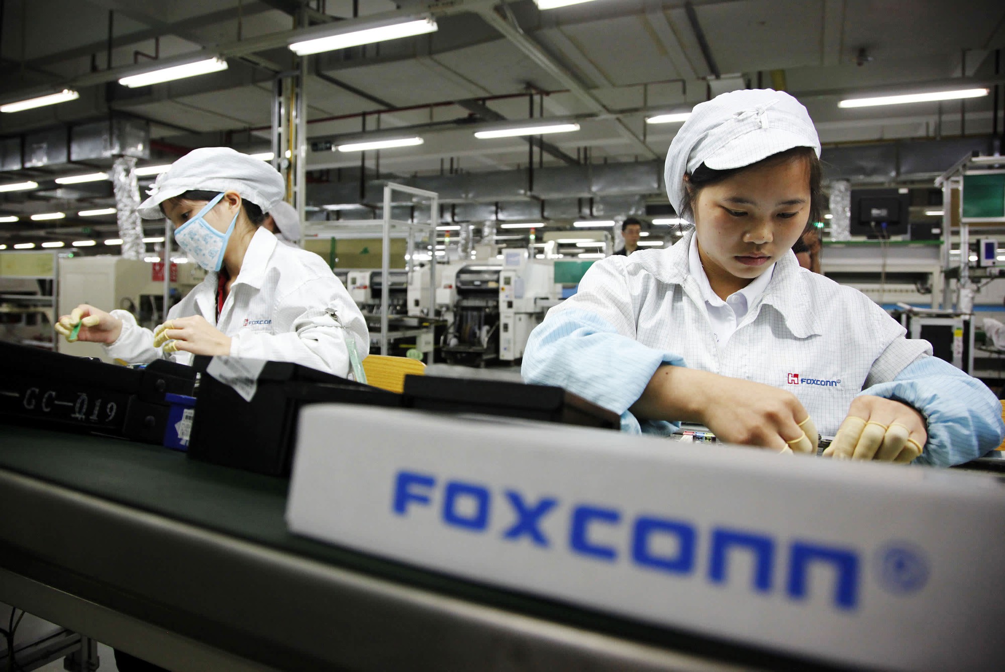 Giữa l&uacute;c Foxconn bị điều tra, người Trung Quốc lại n&oacute;i về "miếng ăn" v&agrave; "sợi t&oacute;c kh&oacute; xơi"? - Ảnh 3.