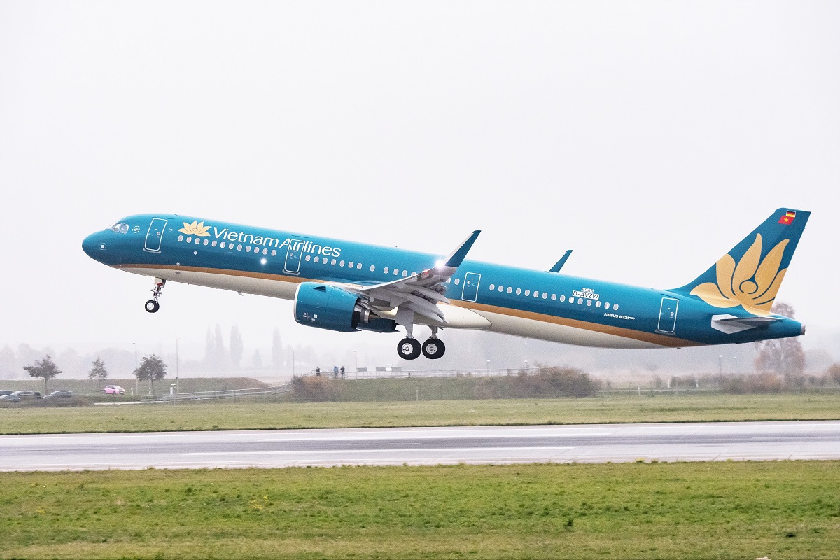 Vietnam Airlines mở đường bay mới tới Đ&ocirc;n Mường  - Ảnh 1.