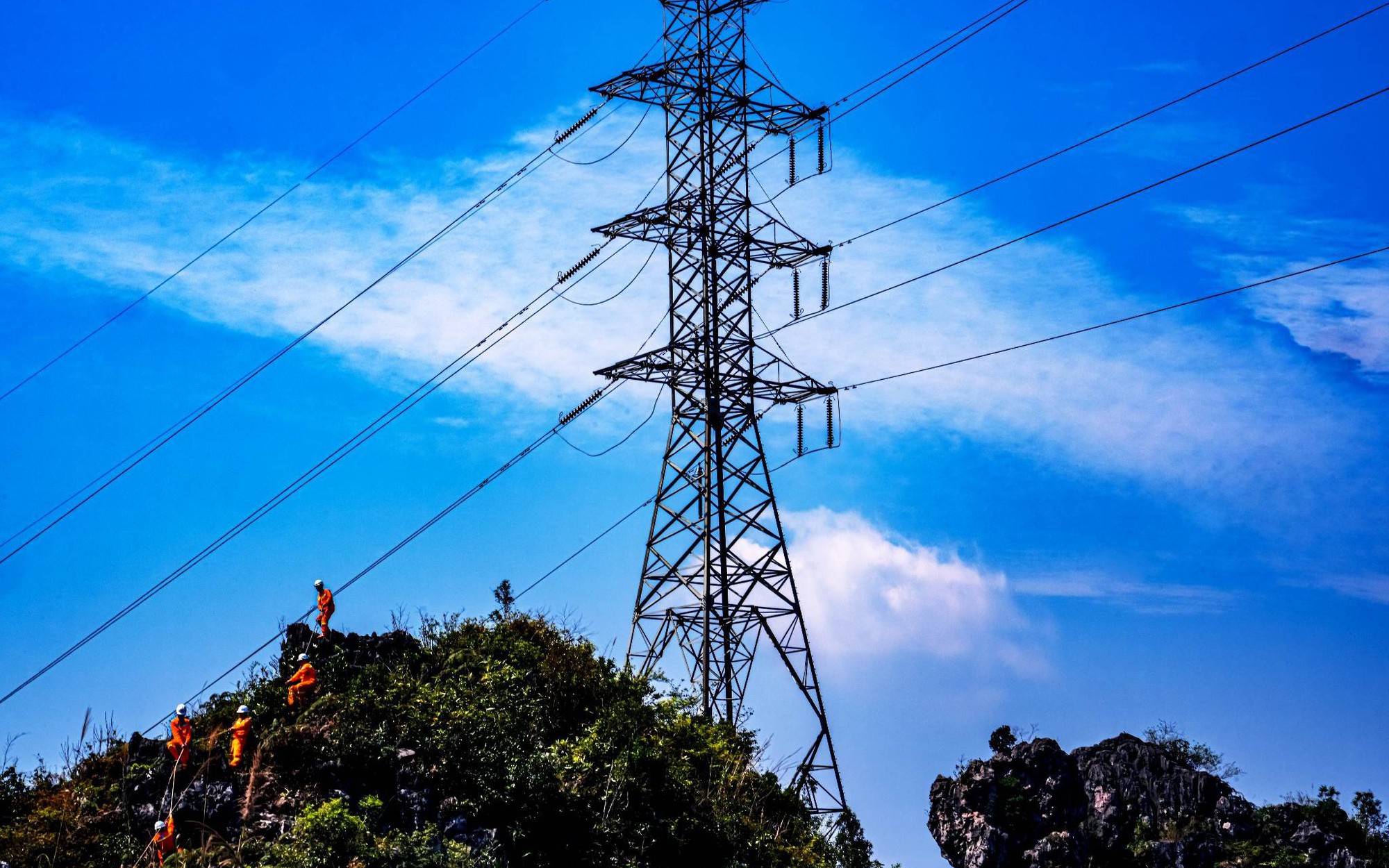 Ph&ecirc; duyệt đầu tư đường d&acirc;y 500kV 'cứu điện' miền Bắc