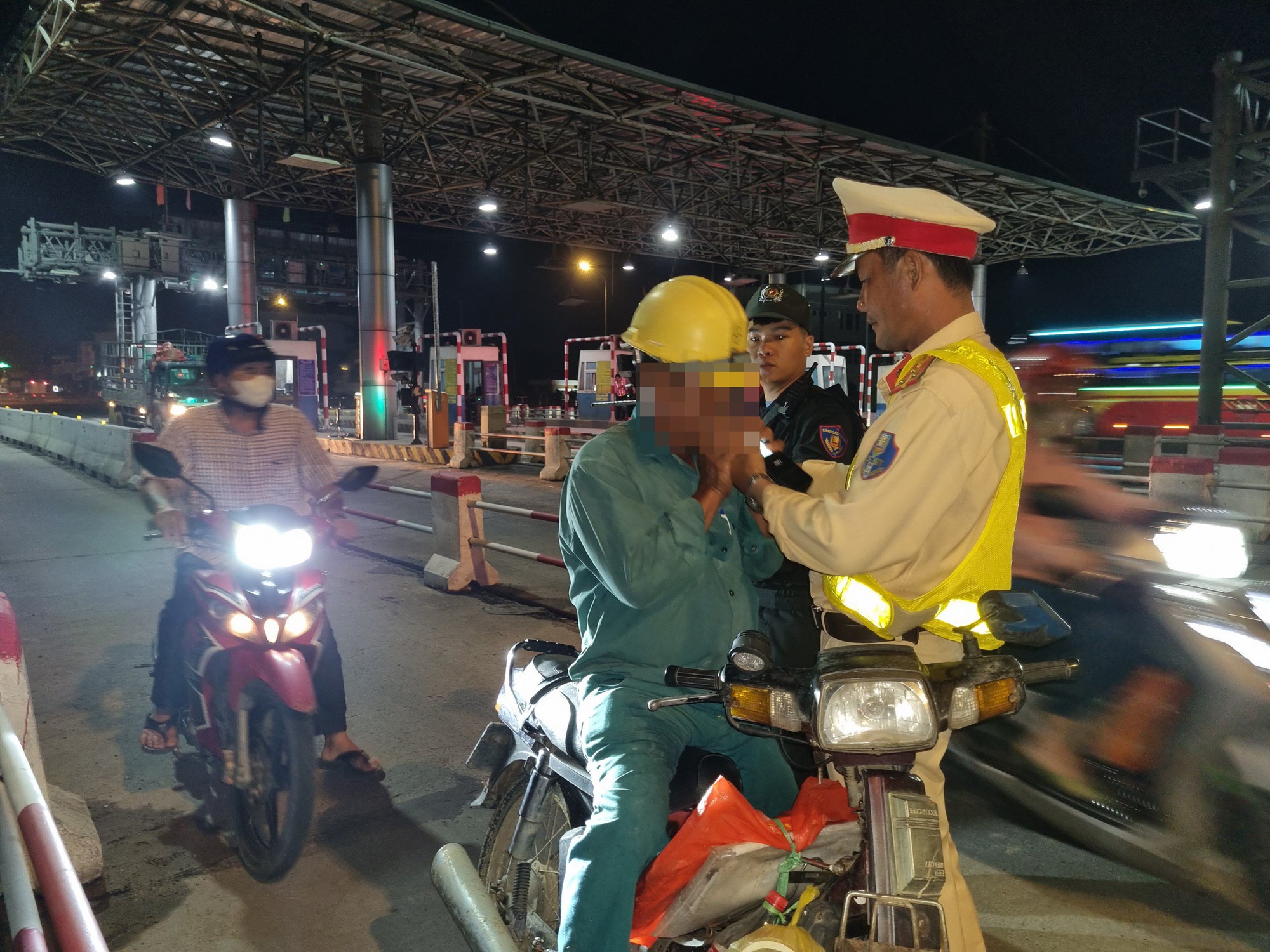 B&igrave;nh Định: Nhiều phương &aacute;n đặc biệt, triệt đường sống ma men - Ảnh 2.