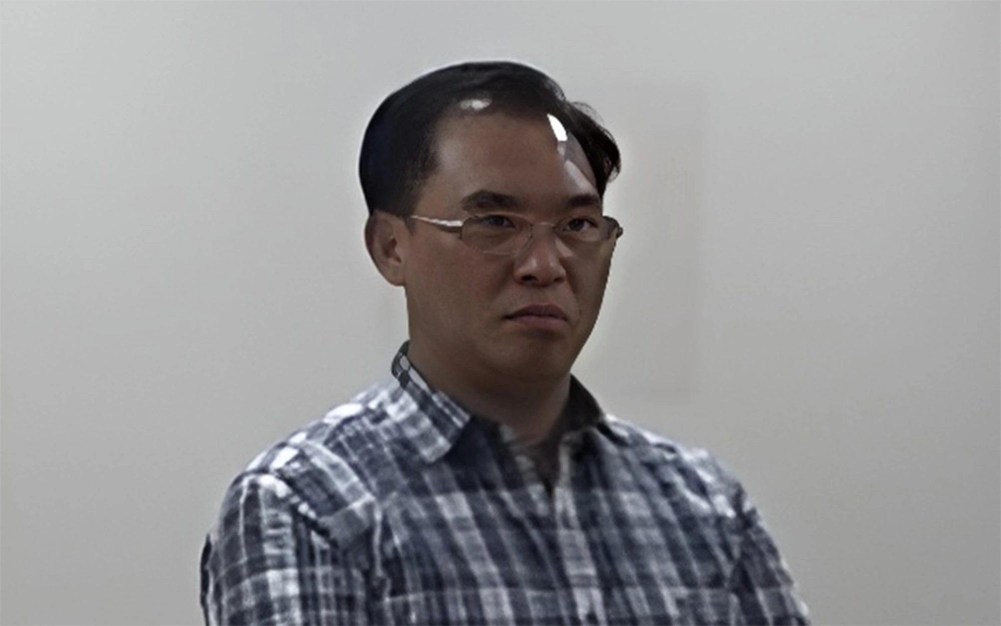 Khởi tố nguy&ecirc;n Tổng Gi&aacute;m đốc Tổng C&ocirc;ng ty Lương thực miền Nam Huỳnh Thế Năng - Ảnh 2.