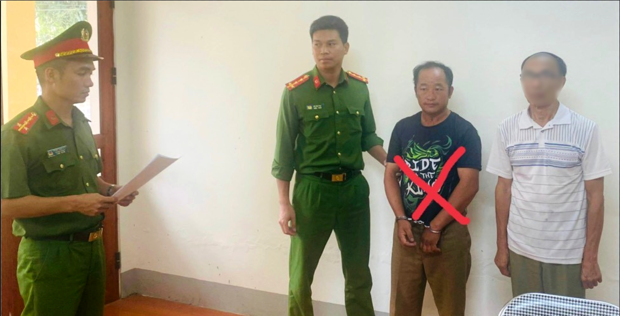 Bắt đối tượng thứ 4 chống người thi h&agrave;nh c&ocirc;ng vụ khiến 3 c&ocirc;ng an Lai Ch&acirc;u bị thương - Ảnh 1.