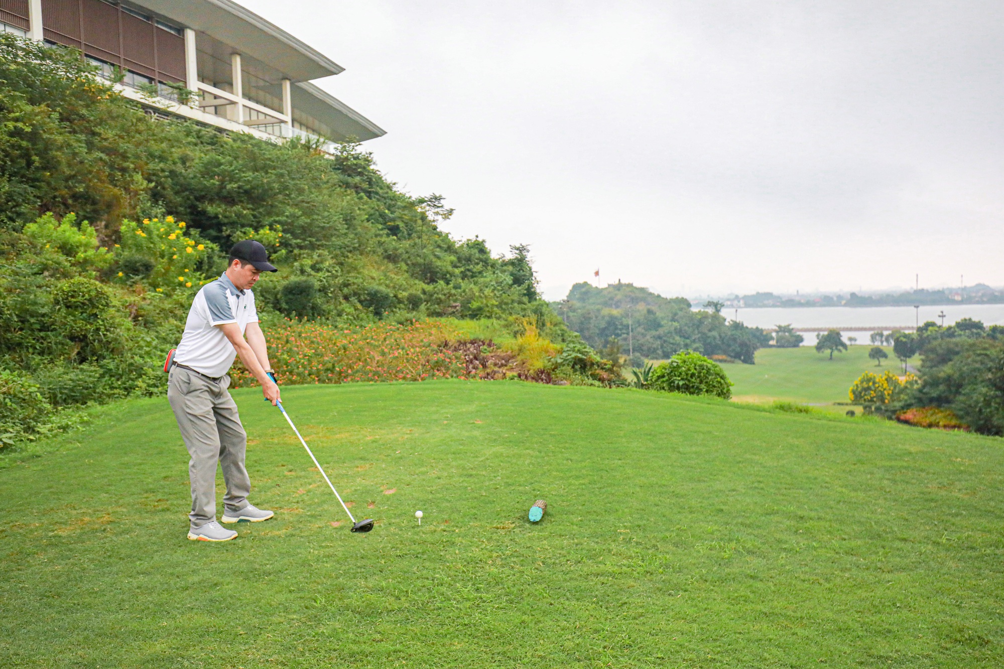 Những hình ảnh ấn tượng tại Giải Golf Chung tay vì ATGT 2023 - Ảnh 19. Những hình ảnh ấn tượng tại Giải Golf Chung tay vì ATGT 2023 - Ảnh 19.