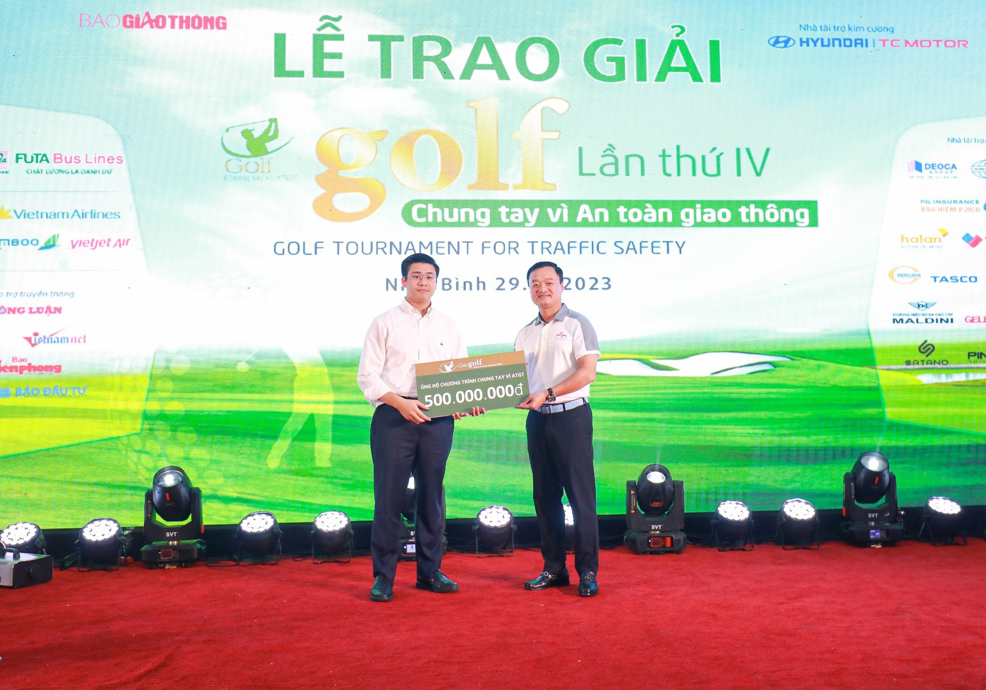 Những hình ảnh ấn tượng tại Giải Golf Chung tay vì ATGT 2023 - Ảnh 26. Những hình ảnh ấn tượng tại Giải Golf Chung tay vì ATGT 2023 - Ảnh 26.