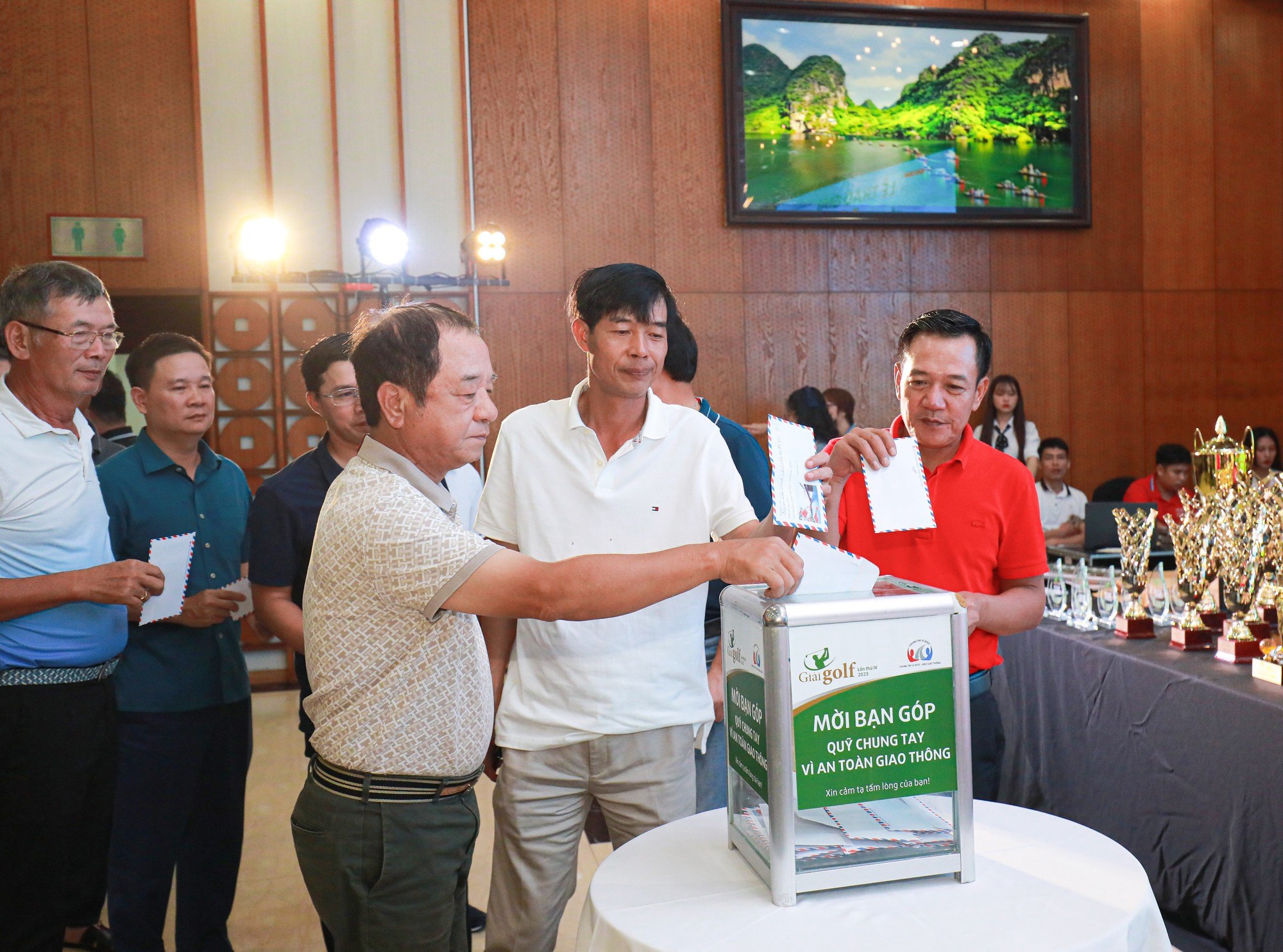 Những hình ảnh ấn tượng tại Giải Golf Chung tay vì ATGT 2023 - Ảnh 25. Những hình ảnh ấn tượng tại Giải Golf Chung tay vì ATGT 2023 - Ảnh 25.