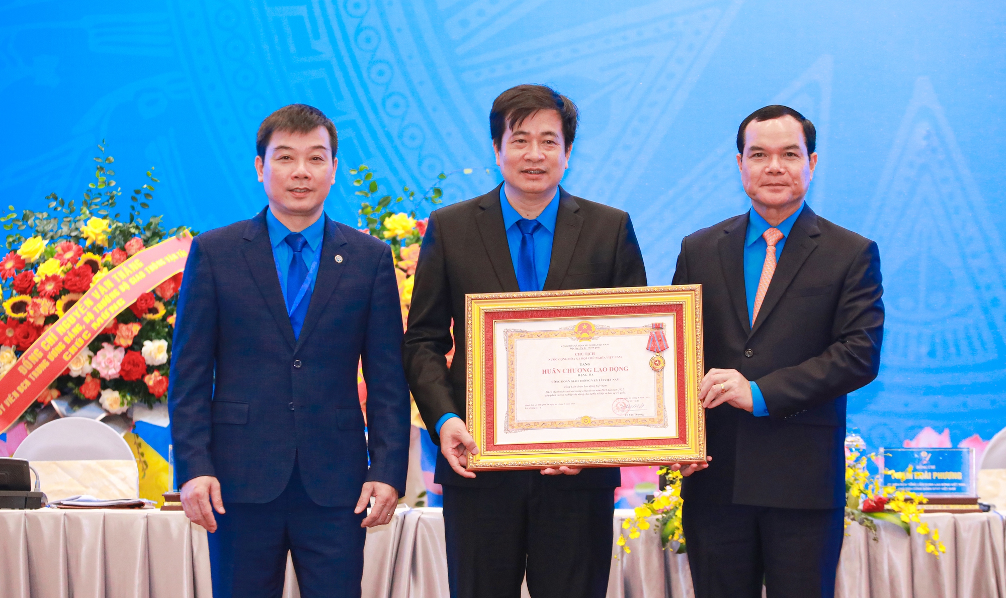 Đại hội C&ocirc;ng đo&agrave;n GTVT Việt Nam lần thứ XI: Bầu 32 ủy vi&ecirc;n ban chấp h&agrave;nh - Ảnh 2.