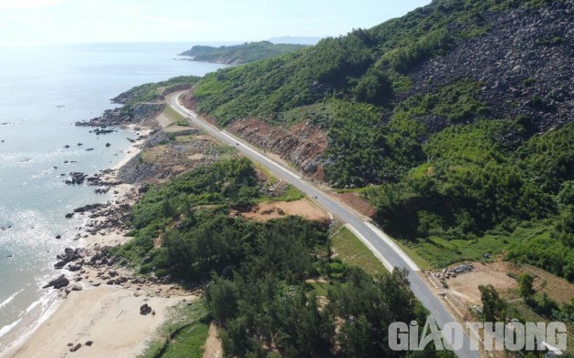 H&agrave; Tĩnh đề xuất n&acirc;ng đường tỉnh ven biển th&agrave;nh quốc lộ ven biển