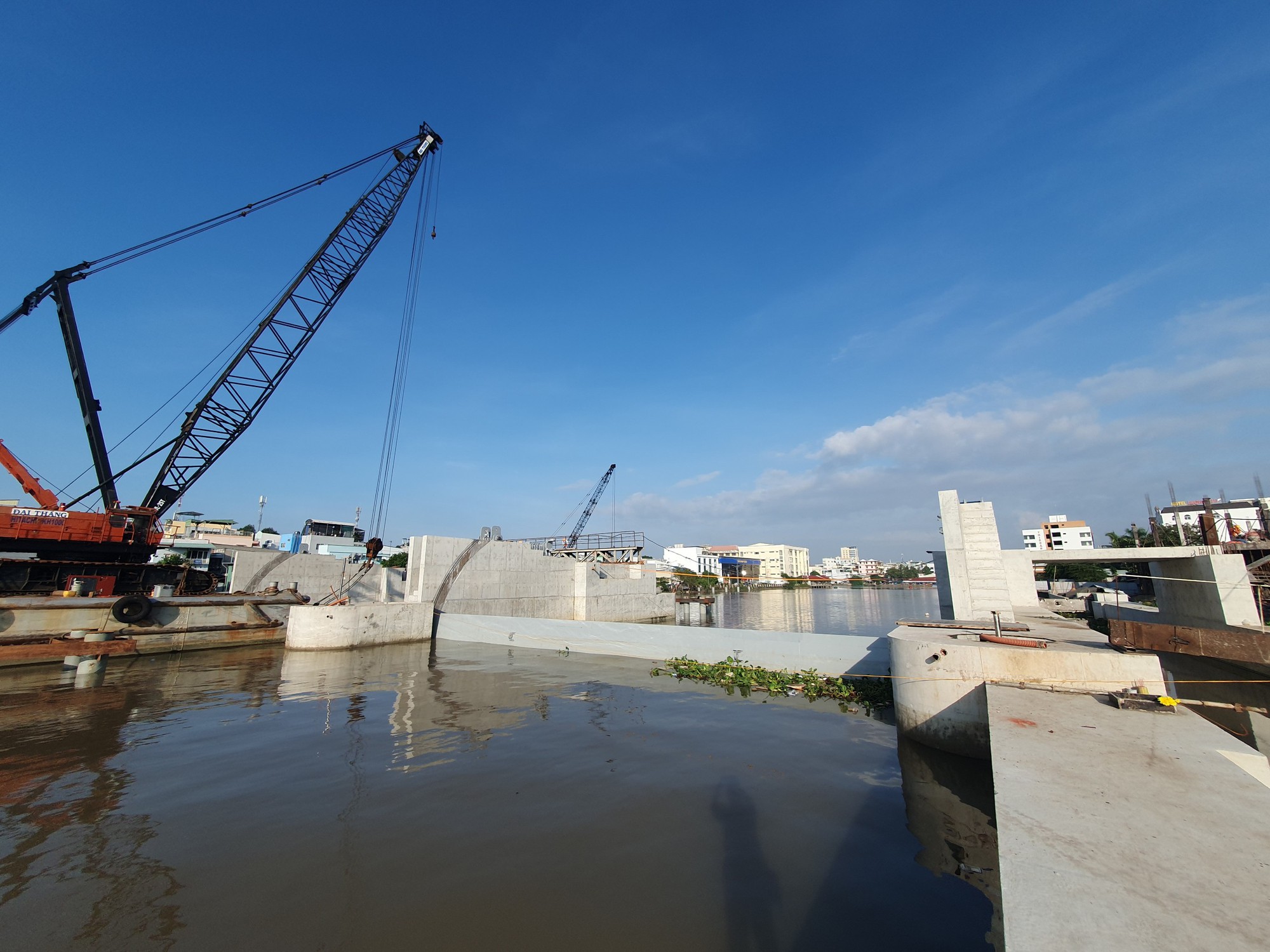 Đ&oacute;ng cống trăm tỷ, Cần Thơ ngăn được triều cường tr&agrave;n v&agrave;o nội &ocirc; th&agrave;nh phố - Ảnh 6.