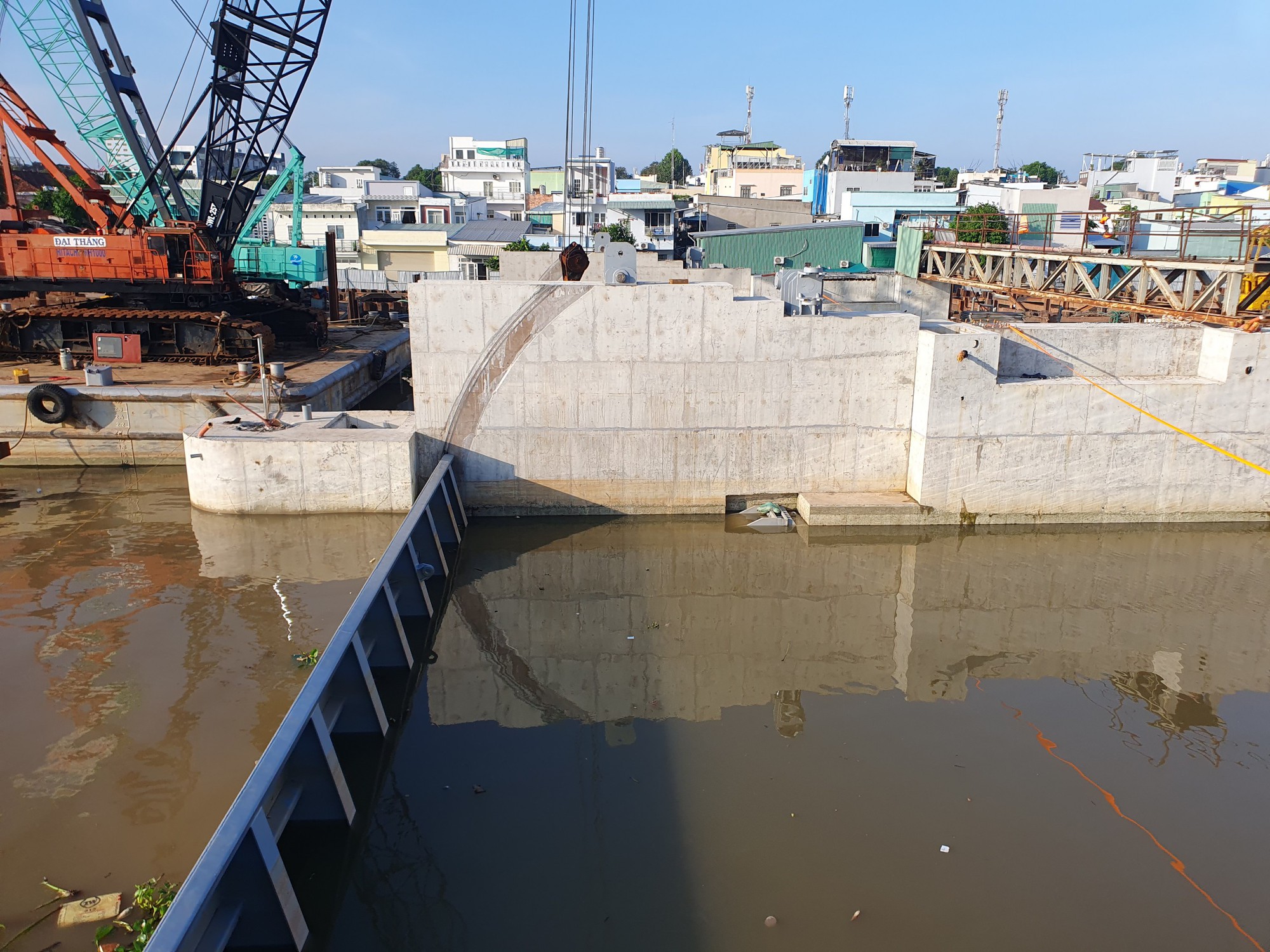 Đ&oacute;ng cống trăm tỷ, Cần Thơ ngăn được triều cường tr&agrave;n v&agrave;o nội &ocirc; th&agrave;nh phố - Ảnh 7.