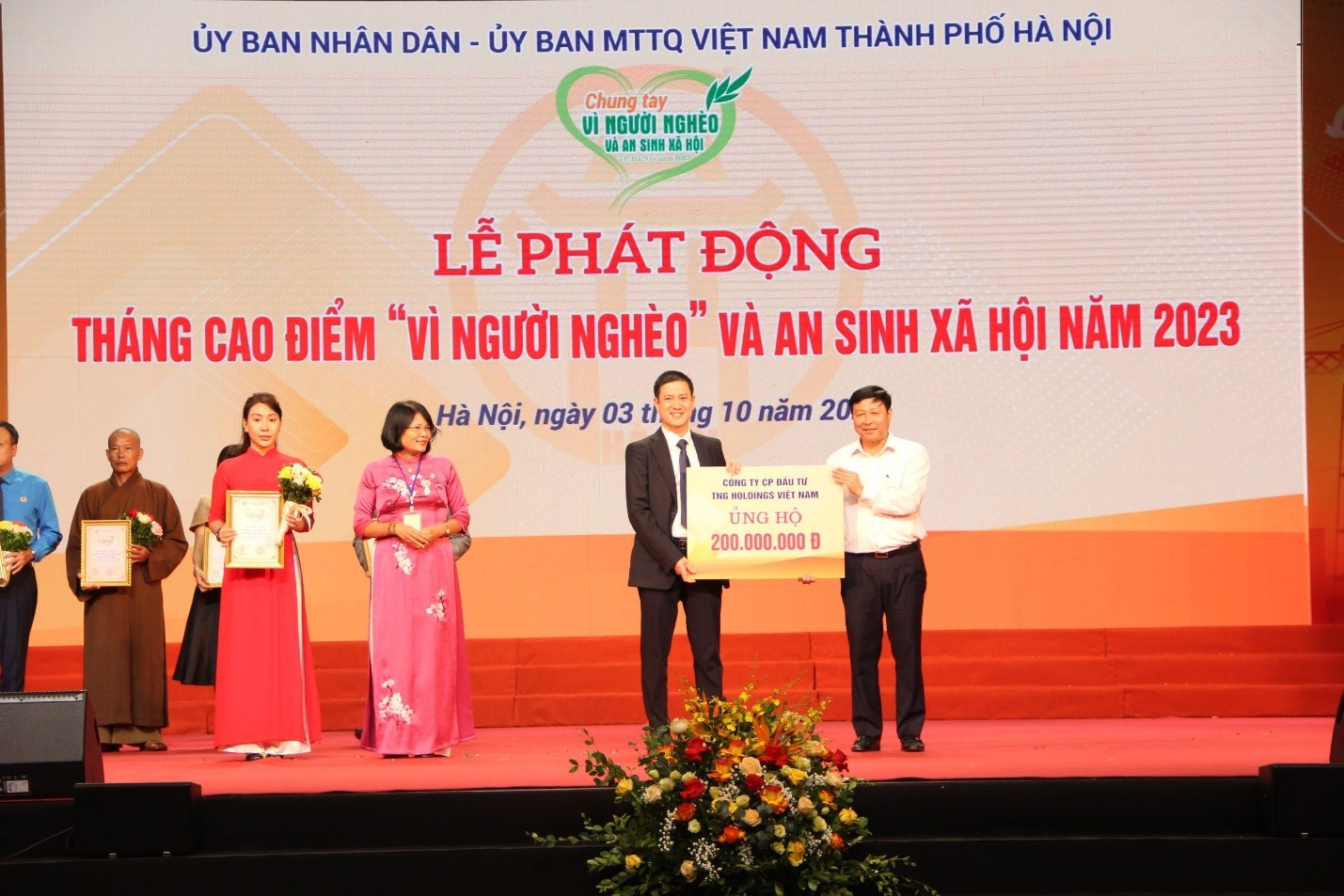 TNG Holdings Vietnam chung tay x&oacute;a đ&oacute;i giảm ngh&egrave;o c&ugrave;ng ch&iacute;nh quyền th&agrave;nh phố H&agrave; Nội - Ảnh 2.