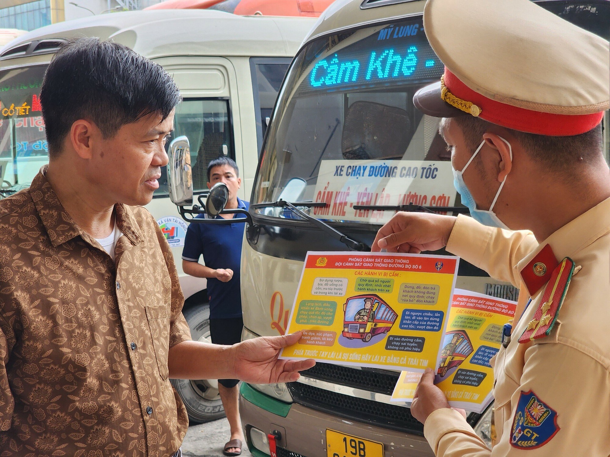 22 vụ TNGT đặc biệt nghiêm trọng xảy ra trong 9 tháng đầu năm 2023 - Ảnh 4. 22 vụ TNGT đặc biệt nghiêm trọng xảy ra trong 9 tháng đầu năm 2023 - Ảnh 4.