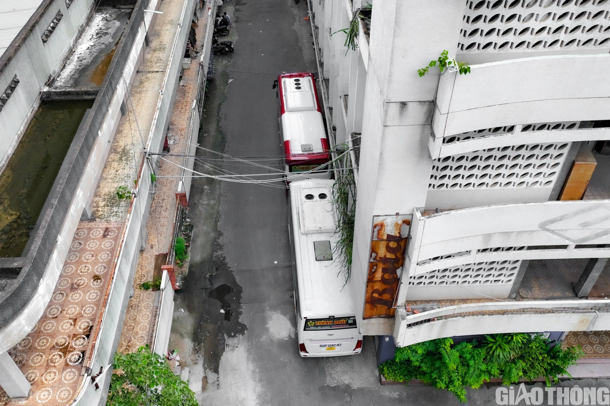 Bài 2: Từ chạy xe dù đến né thuế làm thất thu ngân sách - Ảnh 4. Bài 2: Từ chạy xe dù đến né thuế làm thất thu ngân sách - Ảnh 4.