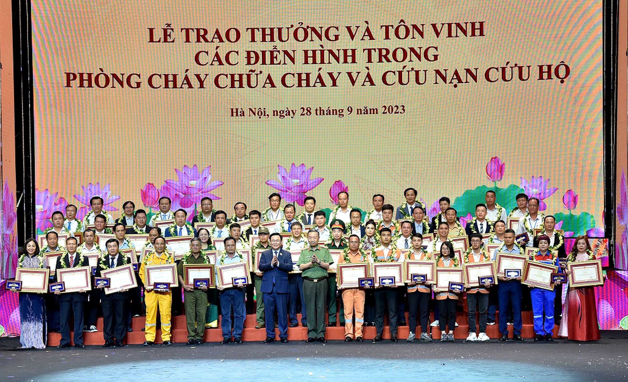 PV GAS nhận nhiều giải thưởng trong c&ocirc;ng t&aacute;c ph&ograve;ng ch&aacute;y chữa ch&aacute;y v&agrave; cứu nạn cứu hộ - Ảnh 2.