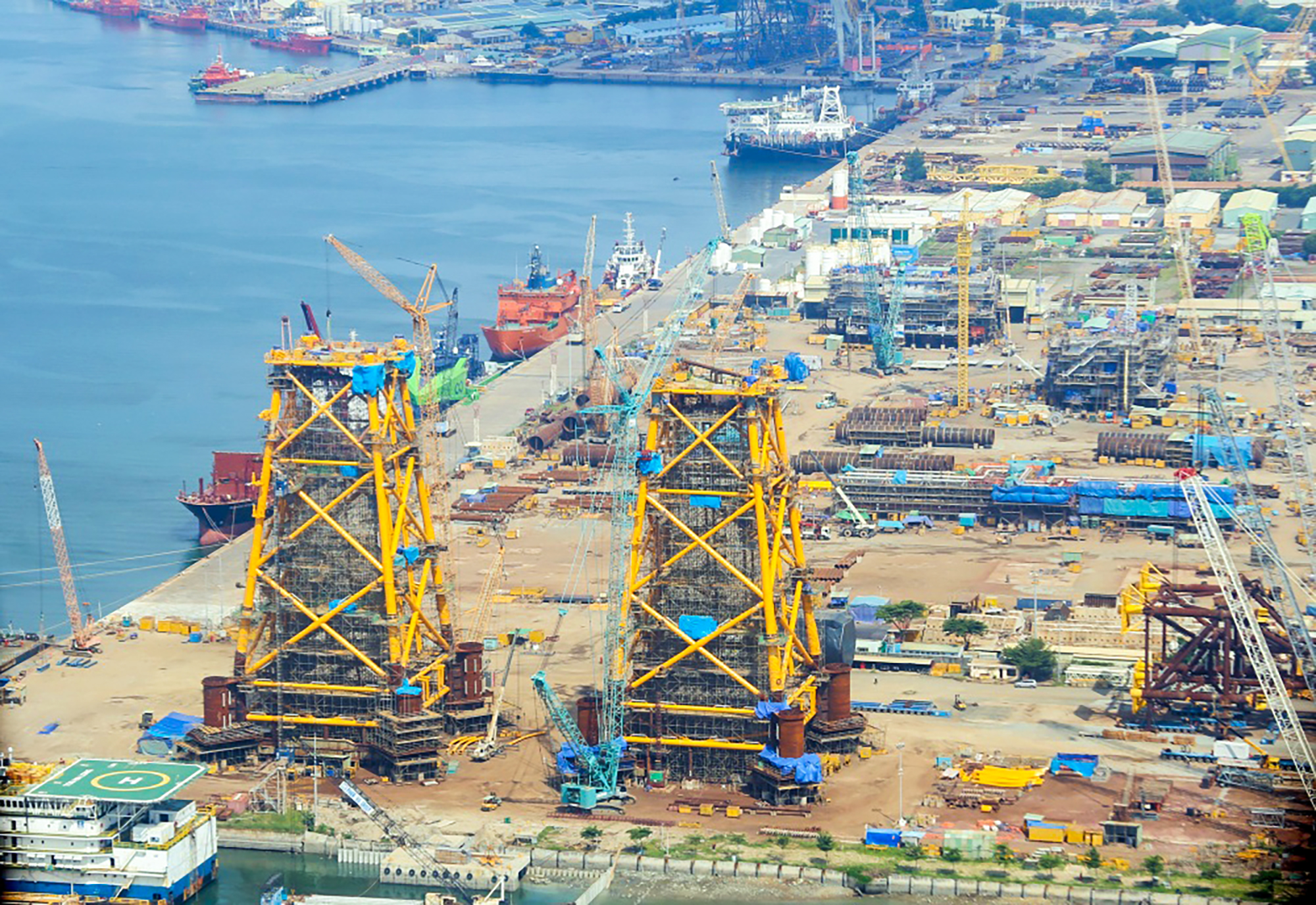 Petrovietnam ki&ecirc;n định mục ti&ecirc;u tăng trưởng bền vững - Ảnh 1.