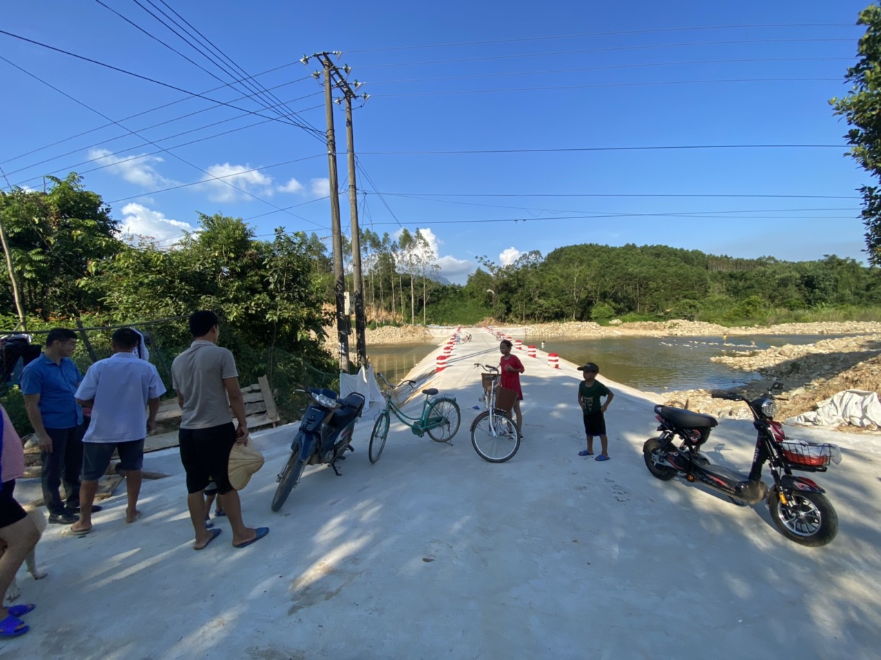 Đổi đời ở điểm d&acirc;n cư Mả Phềnh nhờ c&oacute; cầu, c&oacute; đường mới - Ảnh 3.