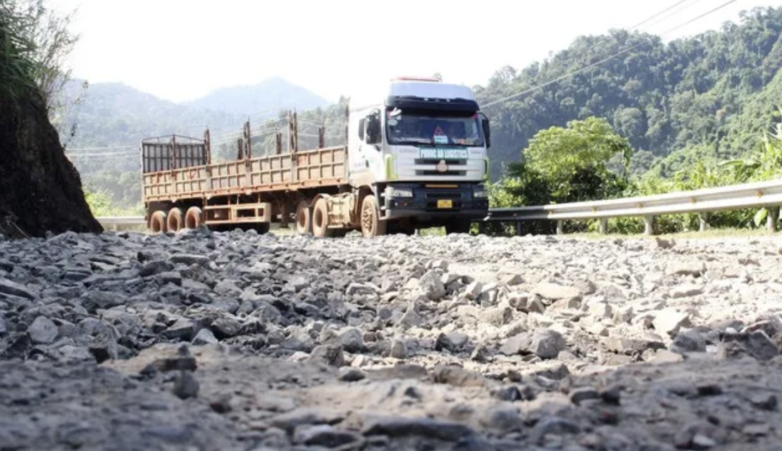 Bộ GTVT phản hồi kiến nghị n&acirc;ng cấp đường nối từ đường Hồ Ch&iacute; Minh tới cửa khẩu T&acirc;y Giang - Ảnh 1.