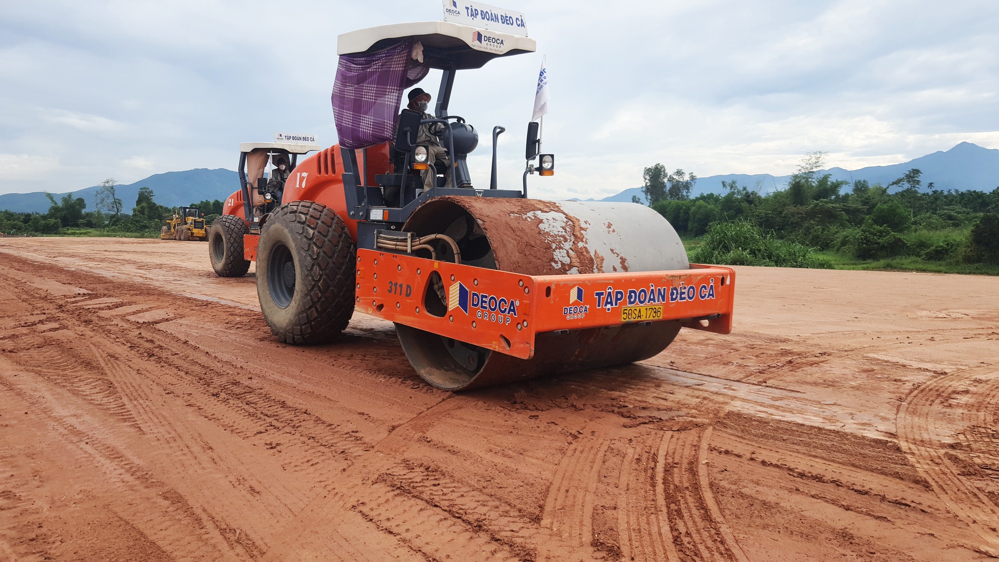 Mặt bằng cao tốc Quảng Ng&atilde;i - Ho&agrave;i Nhơn ra sao? - Ảnh 1.