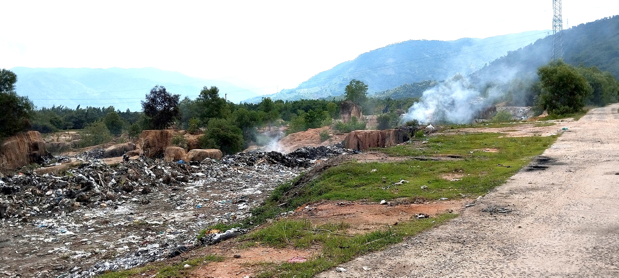 Kh&aacute;nh H&ograve;a: Cần sớm ổn định cuộc sống cho người d&acirc;n nhường đất l&agrave;m cao tốc - Ảnh 1.