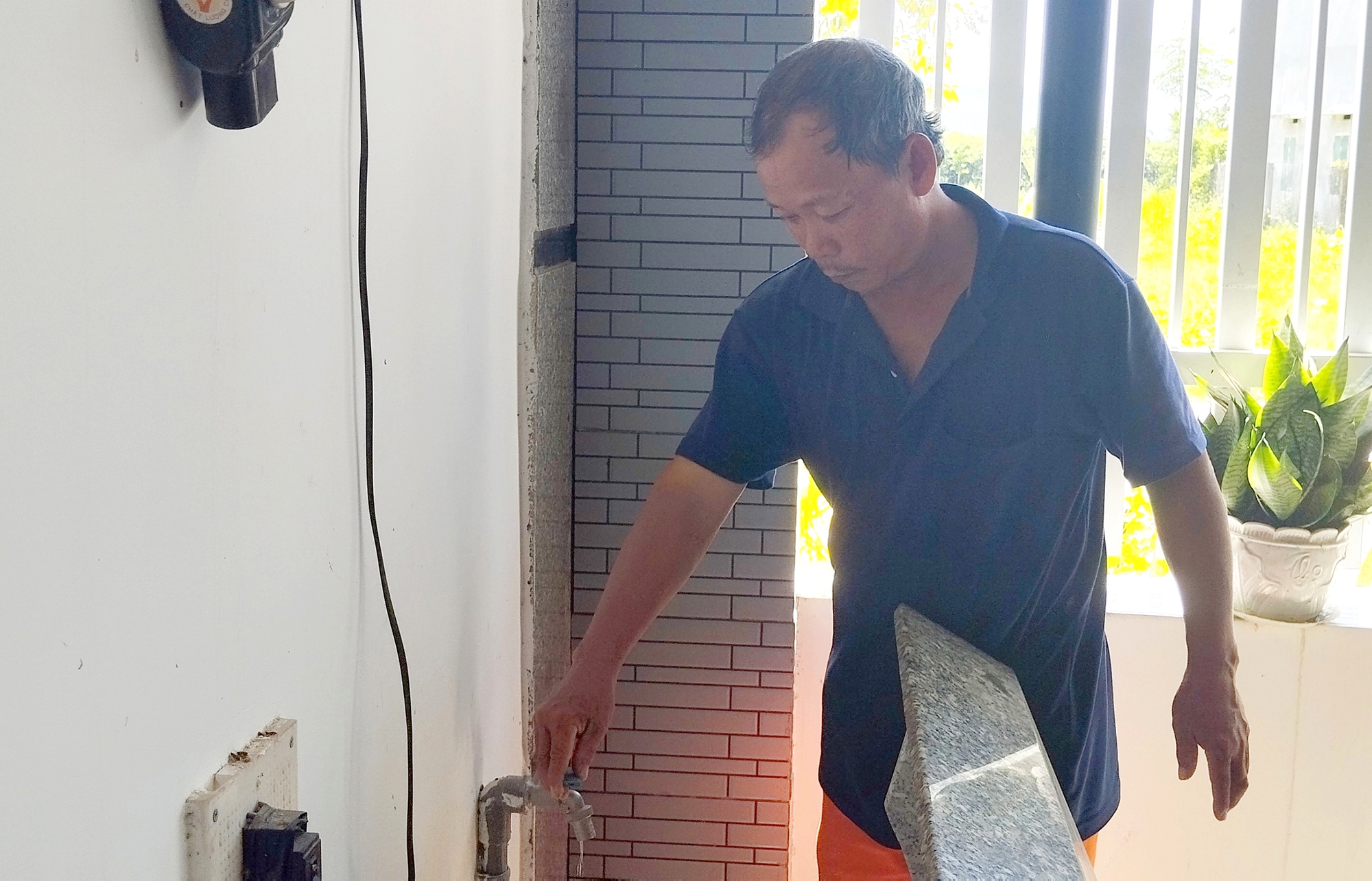 Kh&aacute;nh H&ograve;a: Cần sớm ổn định cuộc sống cho người d&acirc;n nhường đất l&agrave;m cao tốc - Ảnh 4.