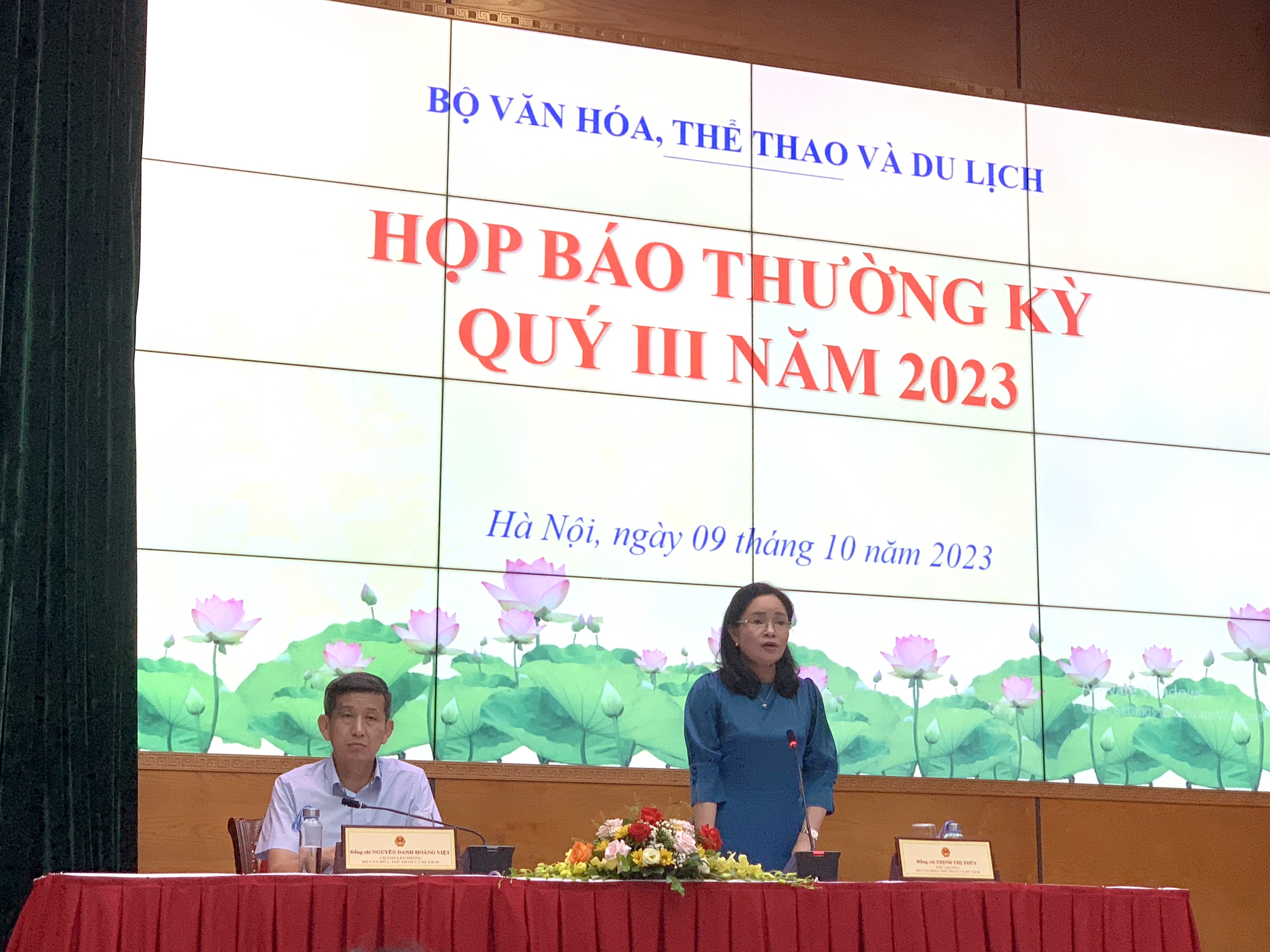 Sẽ kiểm soát hình ảnh của nghệ sĩ quảng cáo sai sự thật, vi phạm quy tắc ứng xử - Ảnh 2. Sẽ kiểm soát hình ảnh của nghệ sĩ quảng cáo sai sự thật, vi phạm quy tắc ứng xử - Ảnh 2.