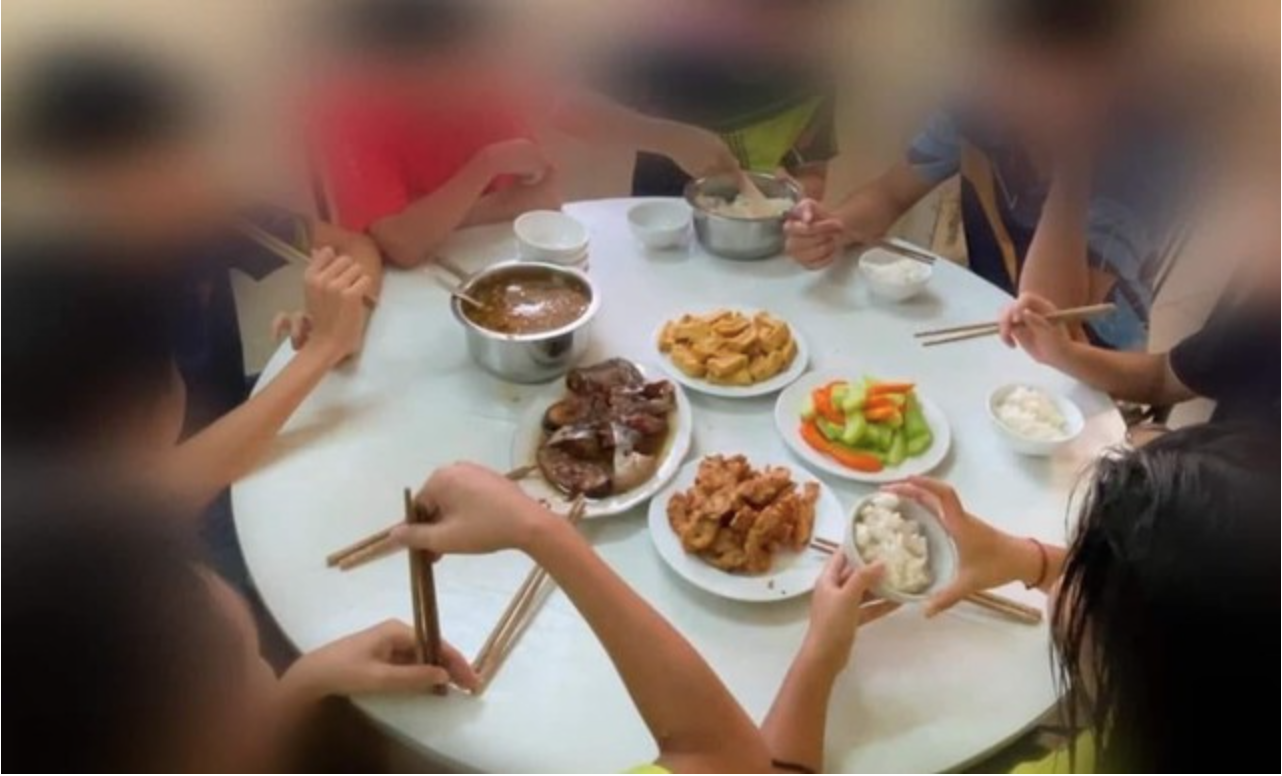 Bộ Văn h&oacute;a: Vụ VĐV ăn 100 ngh&igrave;n/bữa vẫn đ&oacute;i l&agrave; biểu hiện lợi &iacute;ch c&aacute; nh&acirc;n - Ảnh 2.